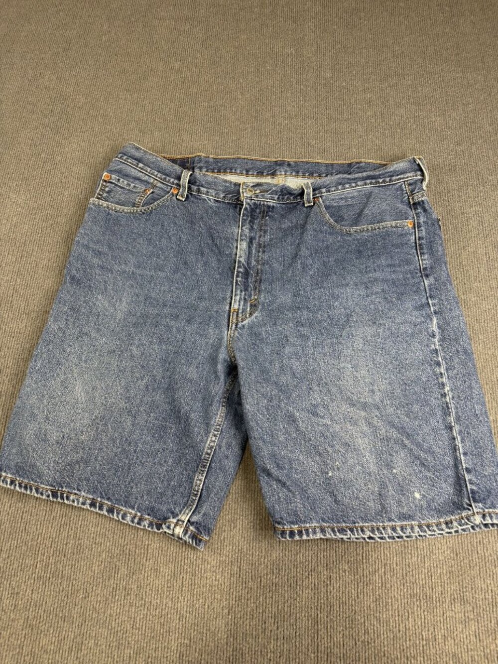 Levis 550 Mens Blue Jean Relaxed Fit Denim Shorts Size 42